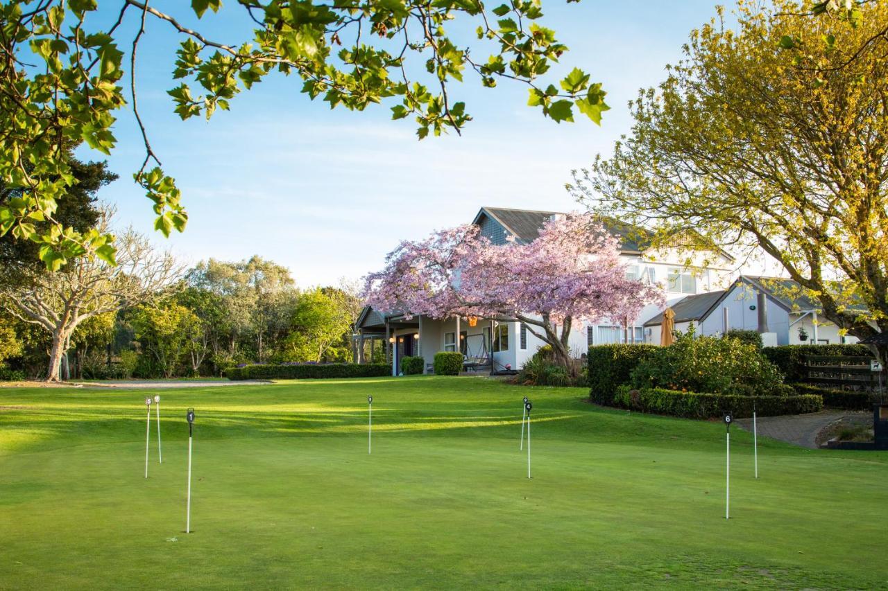 Maxwell'S Golf Retreat Villa Bombay Kültér fotó
